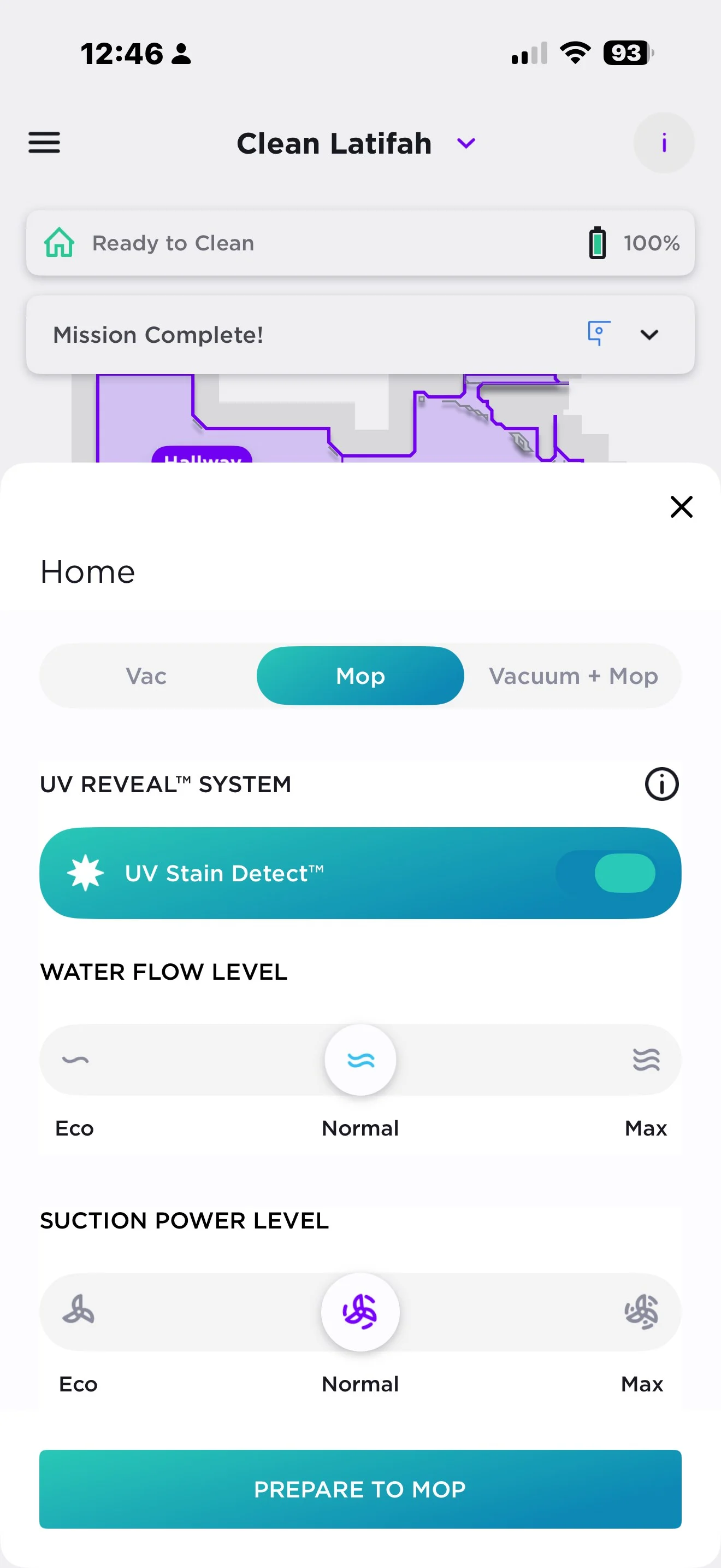 <em>For mopping, you can choose from three water flow levels.</em>