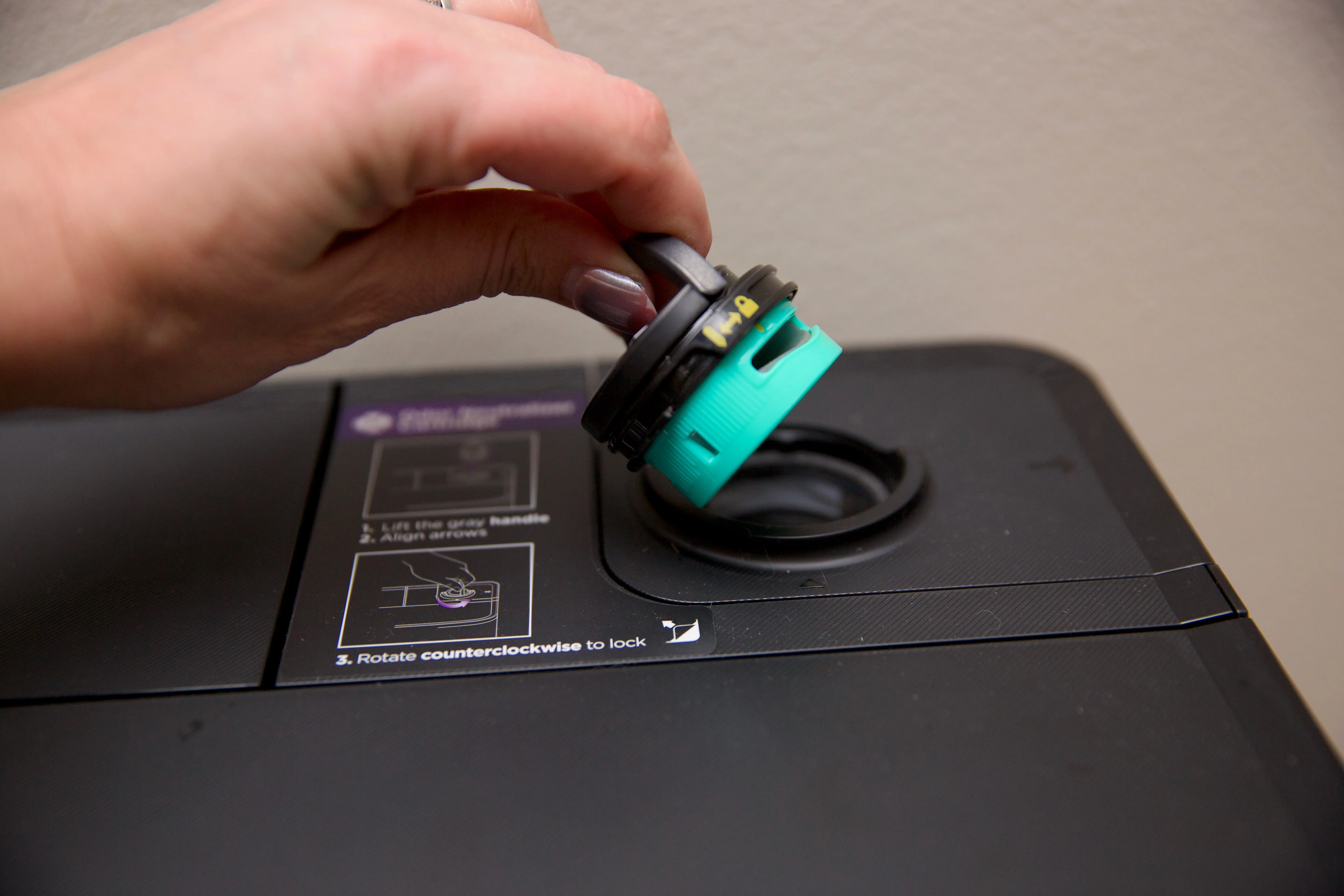 <em>The base comes with an air freshener capsule.</em>